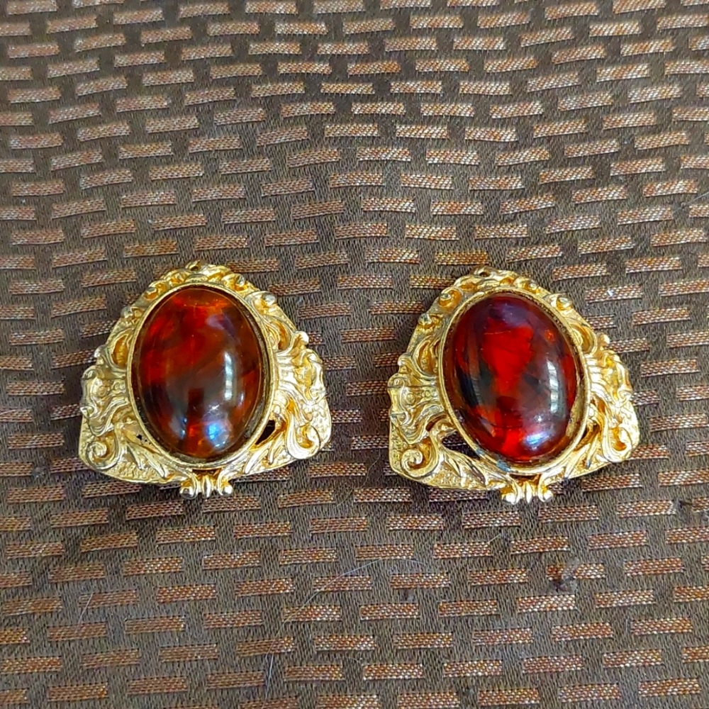 Elegant Gold and Red Earrings